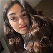 Studentessa liceale in aiuto ai ragazzi di medie/elementari di italiano e inglese